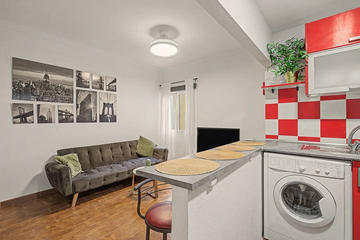 Apartamento entero, Apartamento vacacional 'Ripoche 24' con Wi-Fi in Las Palmas de Gran Canaria Centre, Las Palmas de Gran Canaria
