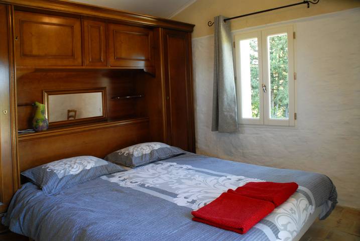 Gîte pour 2 personnes, avec Piscine à Carpentras - 4