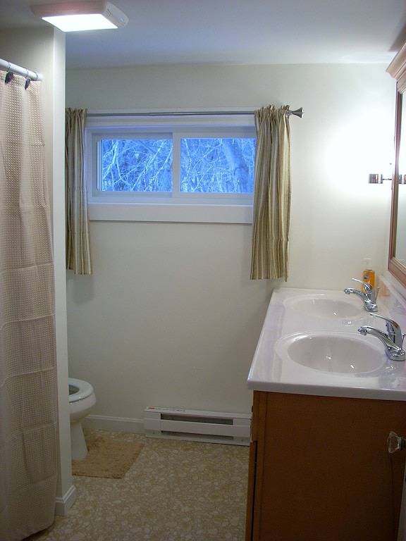 Vacation rental for 20 people, with hot tub and sauna as well as yard in White Mountain National Forest