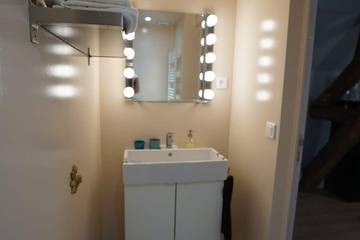 Gîte pour 4 Personnes dans Vincelottes, Région d'Auxerre, Photo 4