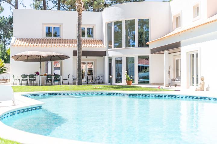 Location de vacances pour 14 personnes, avec jardin et balcon dans Aroeira - 3