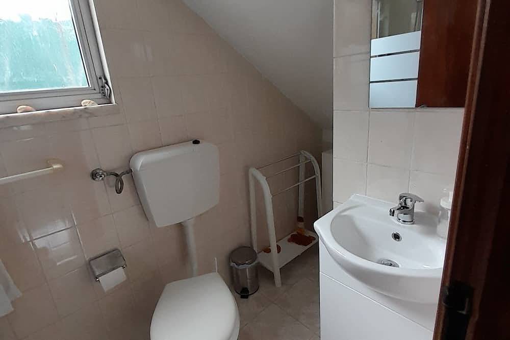 Vivenda Unifamiliar in Aroeira, Charneca de Caparica e Sobreda