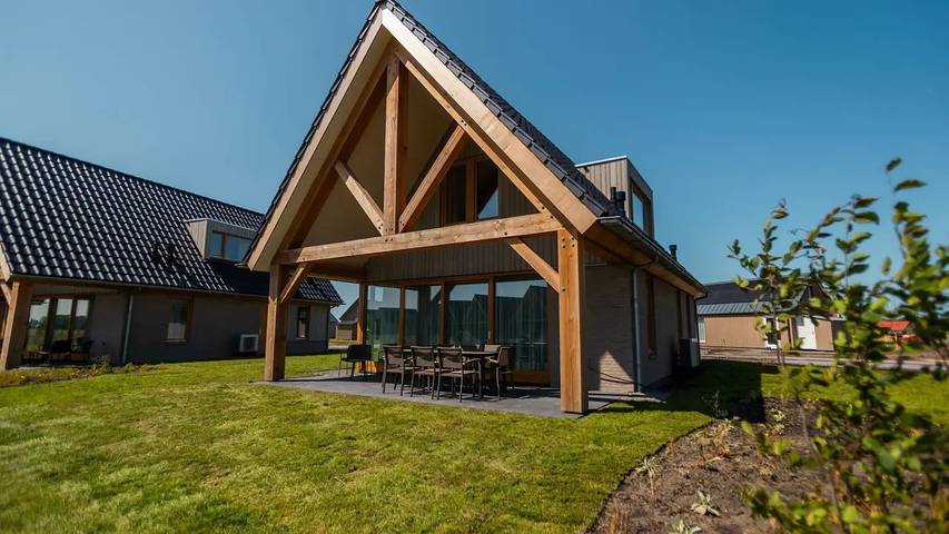 Ferienhaus für 9 Personen, mit Garten - 1