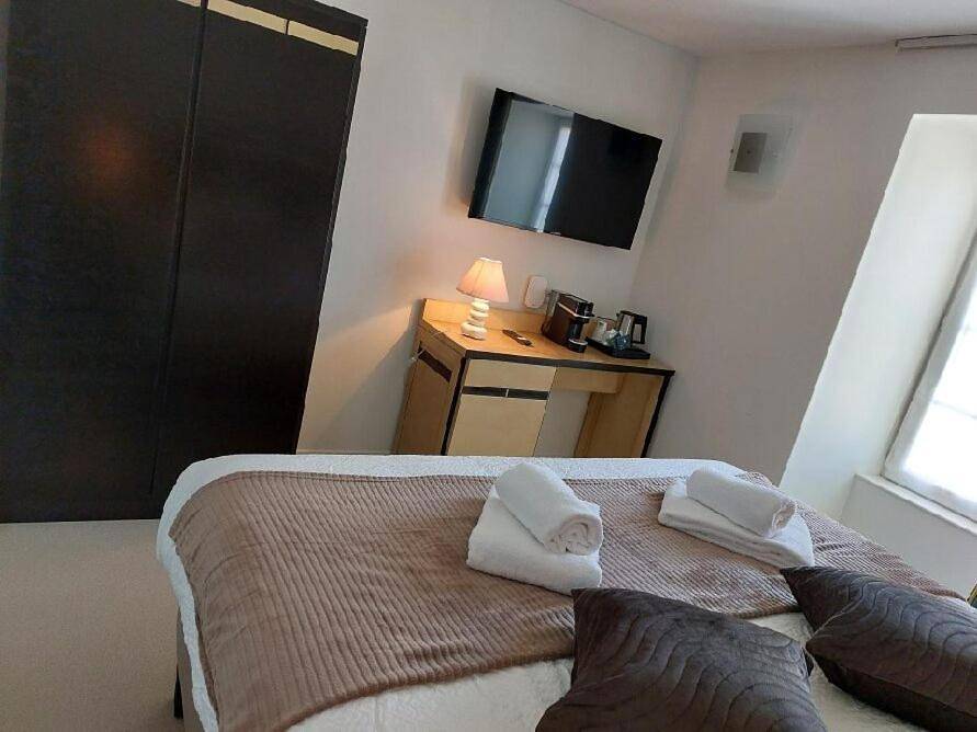 Double or Twin Room in Saint-Privat (Corrèze), Région de Tulle
