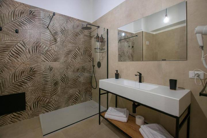 BnB für 2 Personen, mit Whirlpool und Balkon sowie Sauna, mit Haustier in Palermo - 3