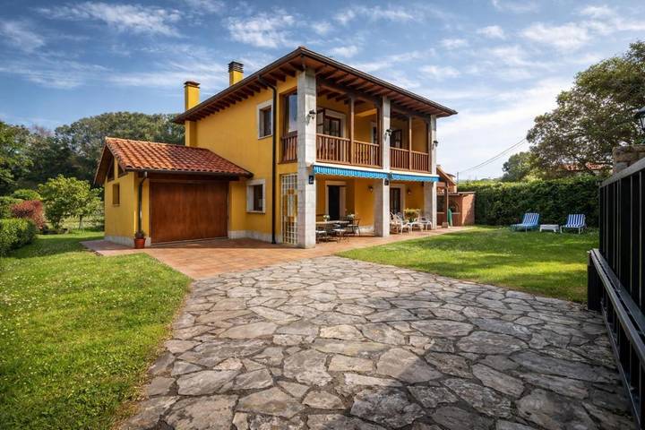 Casa rural para 8 personas, con vistas en Ovio