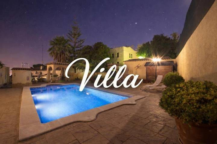 Casa de vacaciones para 5 personas, con jacuzzi además de piscina y jardín en Provincia de Tarragona - 2