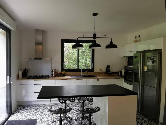 Gîte pour 10 personnes, avec jardin et terrasse à Cellettes - 3