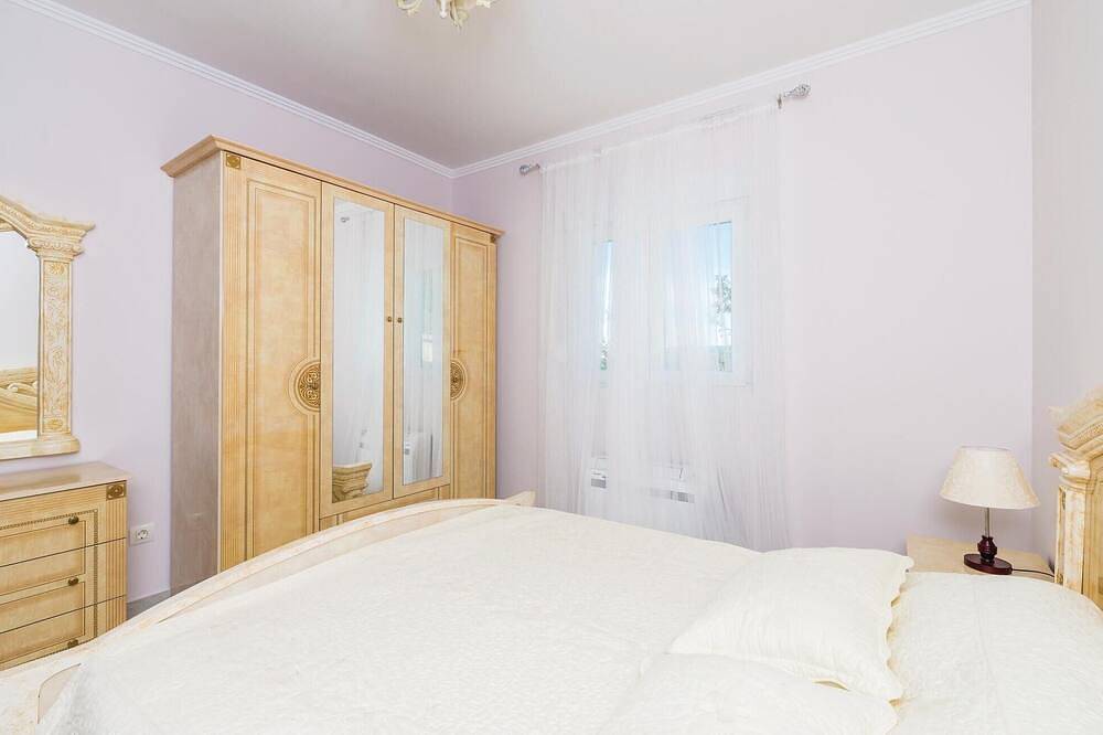 Cozy home in Herceg Novi in Podi-Sasovići, Bay of Kotor
