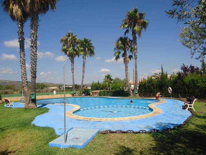 Cómodo bungalow familiar en Peñíscola, piscina comunitaria, parking, aire acondicionado opcional in Peñíscola, Costa del Azahar