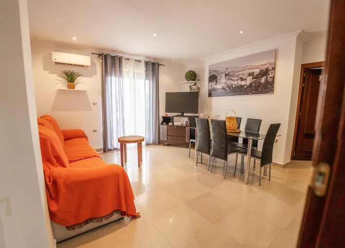 Apartamento de vacaciones para 11 personas, con vistas y balcón - 1