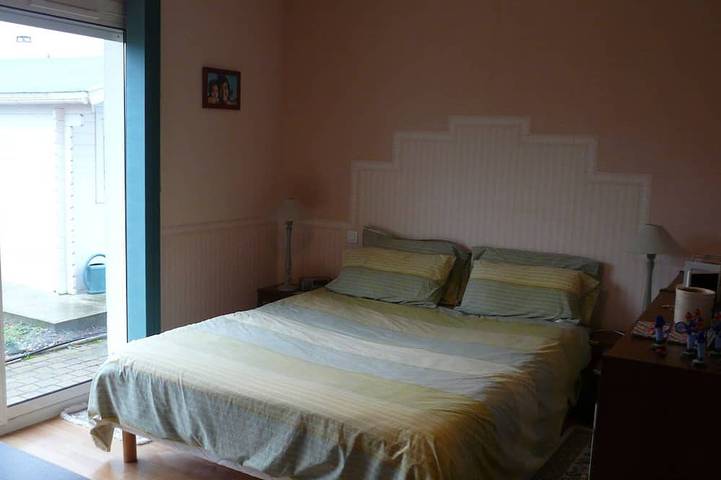 Location de vacances pour 5 personnes, avec jardin et jacuzzi à Saint-Loubès - 2