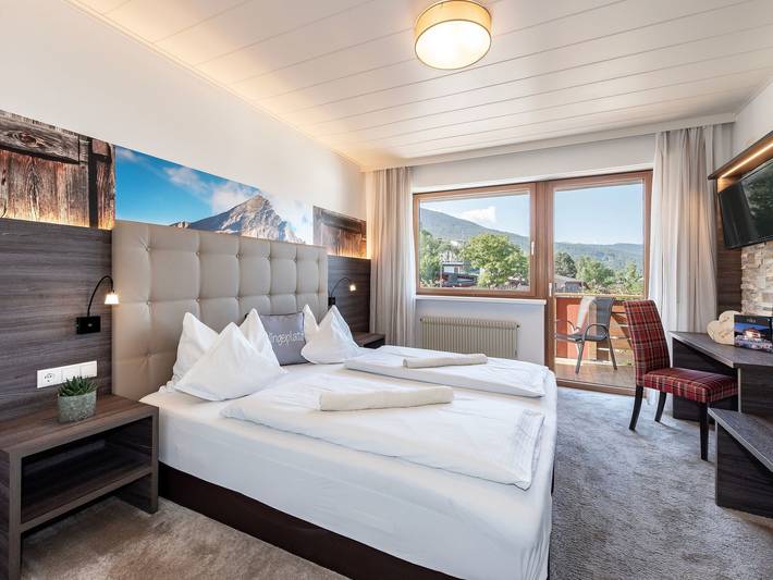 Hotel für 4 Personen, mit Garten und Ausblick sowie Terrasse in Brixen