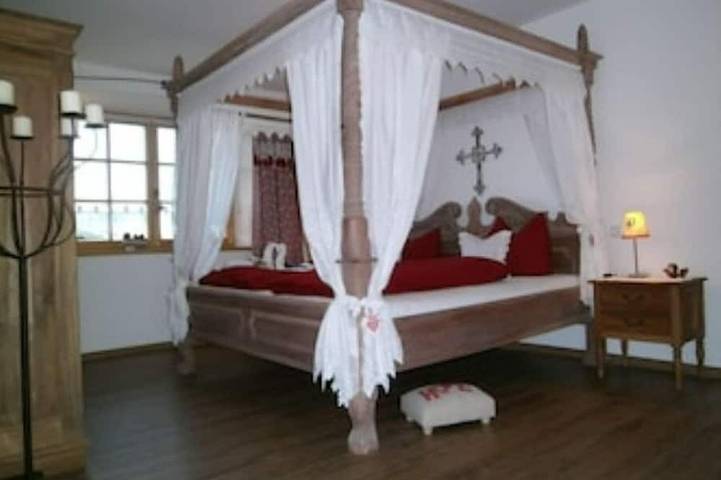 Ferienwohnung für 7 Personen, mit Whirlpool und Pool sowie Sauna in Übersee - 3