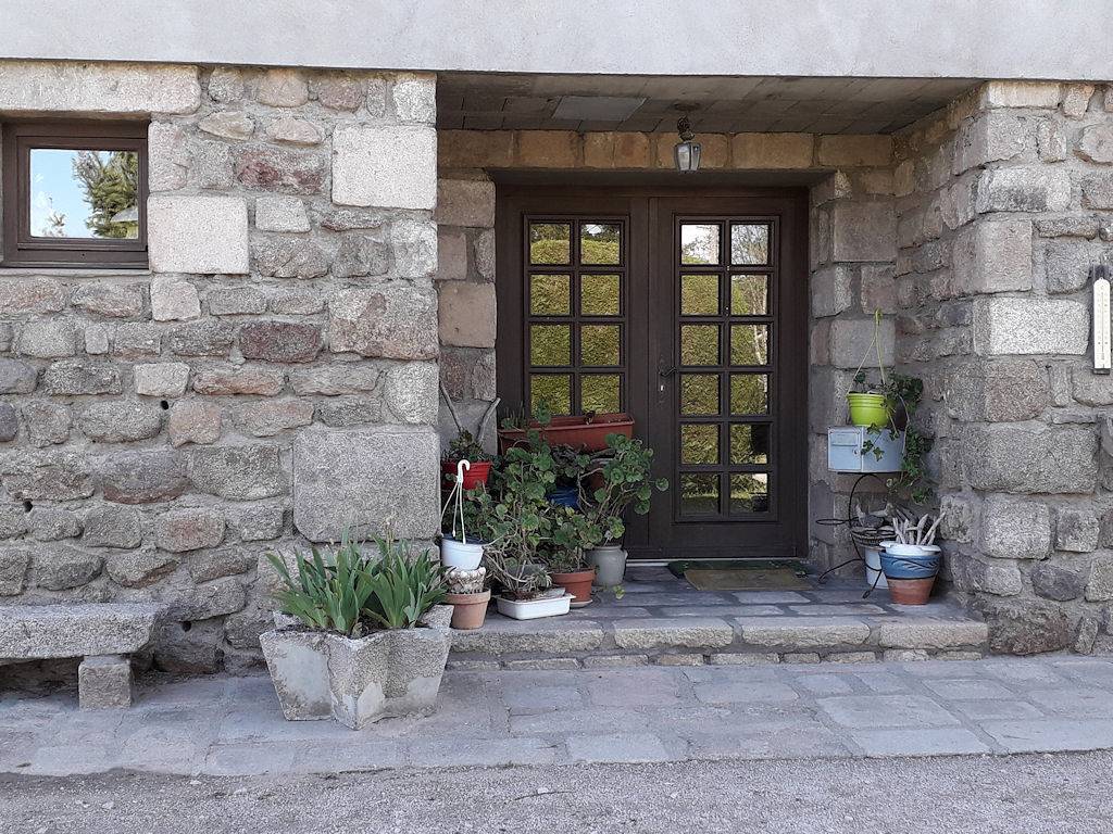 Chambres d'hôtes - Chambre Rose in Saint-Maurice-en-Gourgois, Montbrison