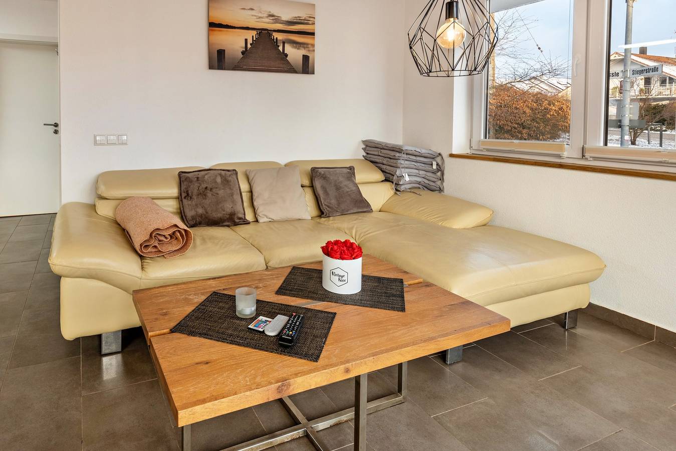 Entire apartment, Apartment 'Gertrud' with Lake View, Balcony and Wi-Fi in Öhningen, Untersee
