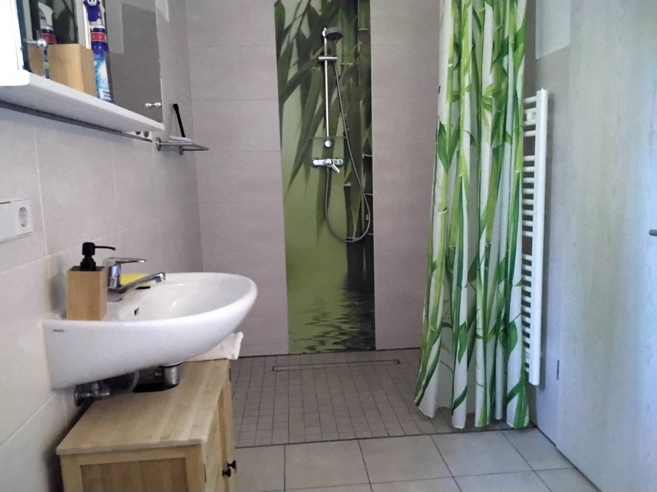 Ganze Wohnung, Apartment 'Haus Blick' mit privatem Garten und Wlan und angrenzendem Yogastudio in Wittenberg, Wittenberg (Landekris)