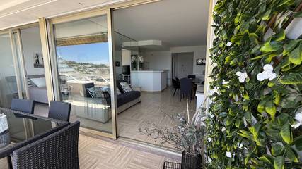 Location De Vacances pour 6 Personnes dans Villeneuve-Loubet Plage, Villeneuve-Loubet, Photo 2