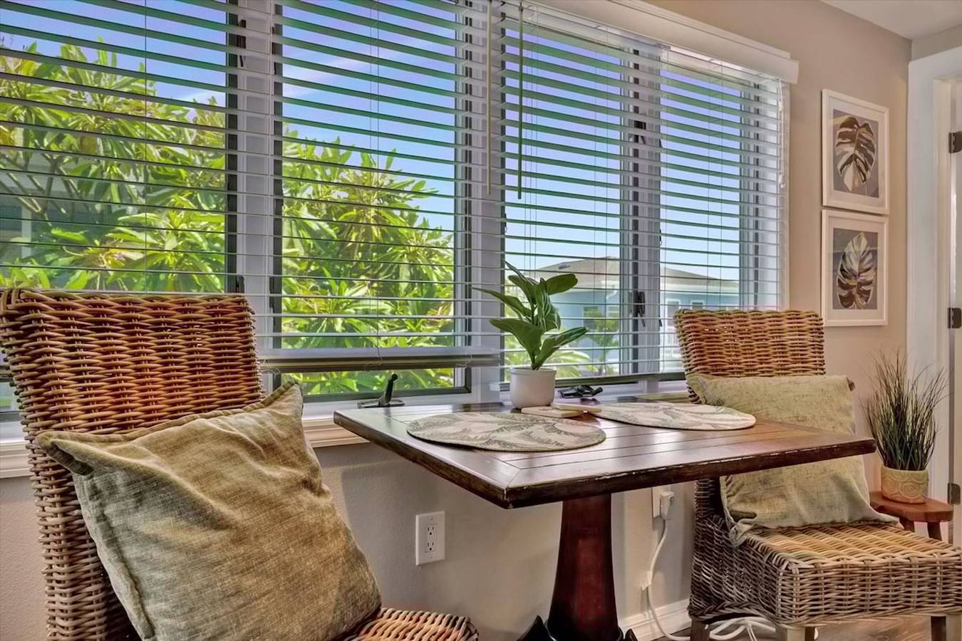 Estudio entero, Luxury Waterside Suite 2mins 2 beach   heated pool in Clearwater Beach, Clearwater