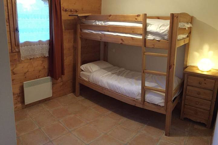 Entire apartment, Spacious 3 Bedroom Apartment Right on the Slopes in Station de Morillon, Grand Massif