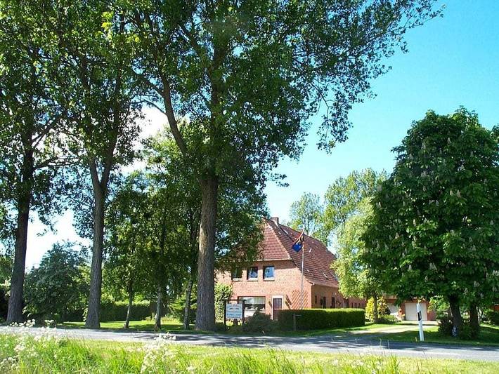 Ferienhaus für 4 Personen, mit Garten in Welt