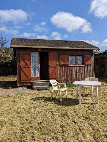 Chalet pour 2 personnes, avec vue et jardin dans Eure-et-Loir