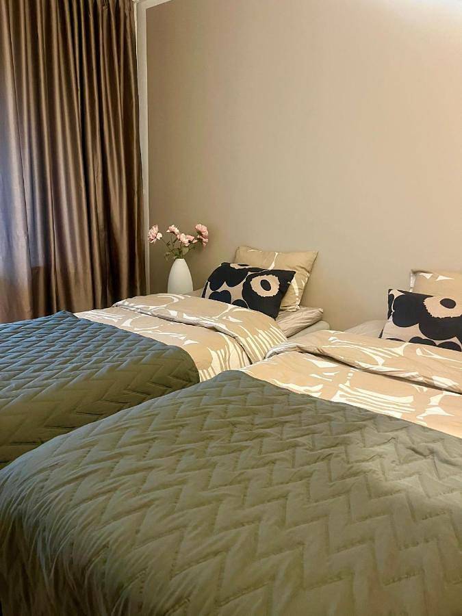 Appartement de vacances pour 2 personnes, avec vue ainsi que jardin et balcon, animaux acceptés