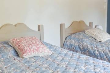 Gîte pour 8 Personnes dans Ruoms, Ardèche, Photo 3