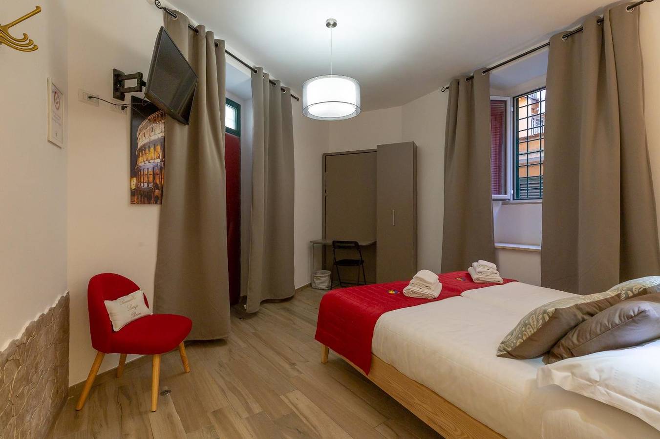 Flatinrome Grande Chambre Accessible in Trastevere, Rome