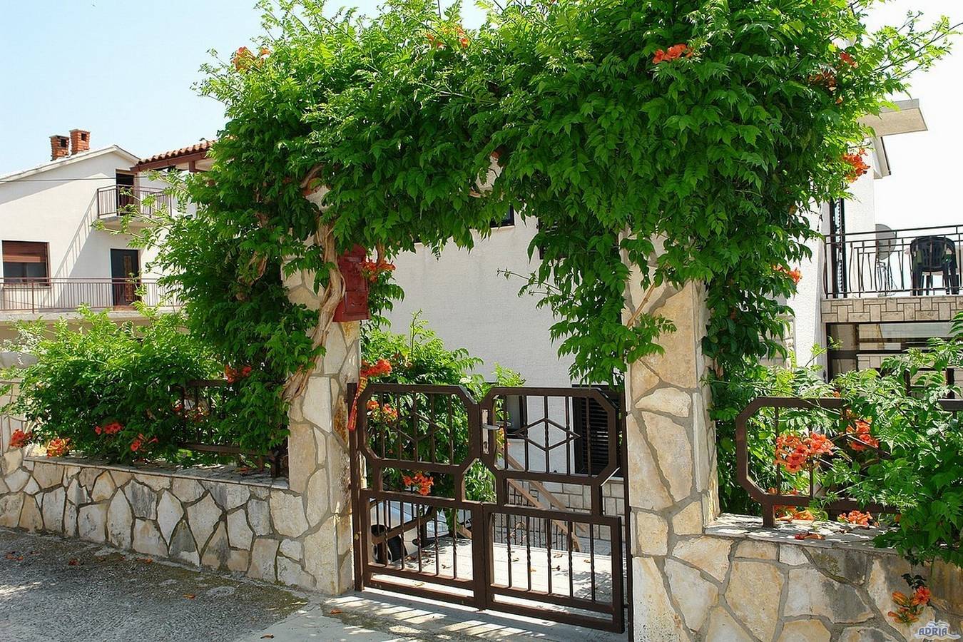 Entire apartment, Three bedroom apartment with balcony and sea view Novi Vinodolski A-22846-a in Novi Vinodolski, Primorje-Gorski Kotar