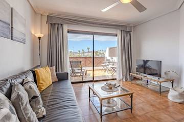 Holiday Rental for 4 People in Golf del Sur, San Miguel de Abona, Photo 2