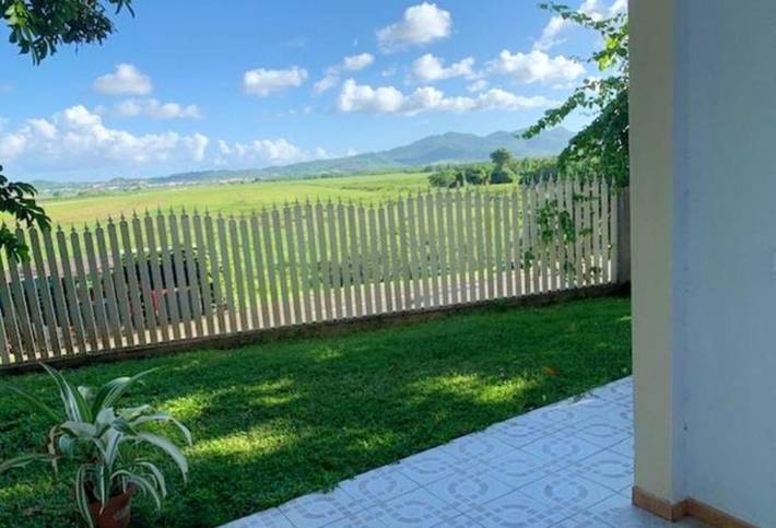 Apartamento de vacaciones para 4 personas, con terraza y jardín - 1