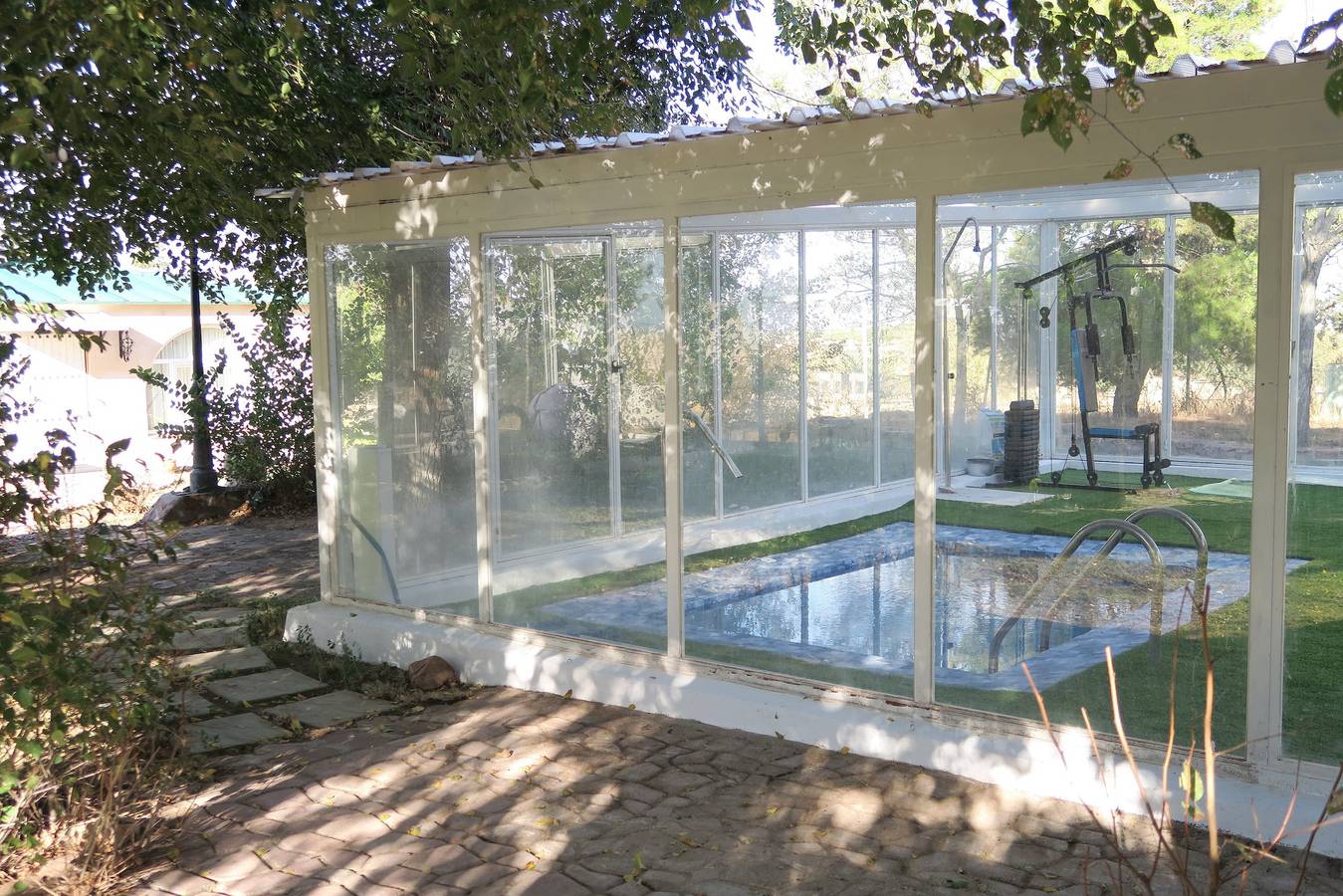 Landelijk Huis met Gym, Zwembad en Uitzicht op de Bergen in Mazarambroz, foto 15