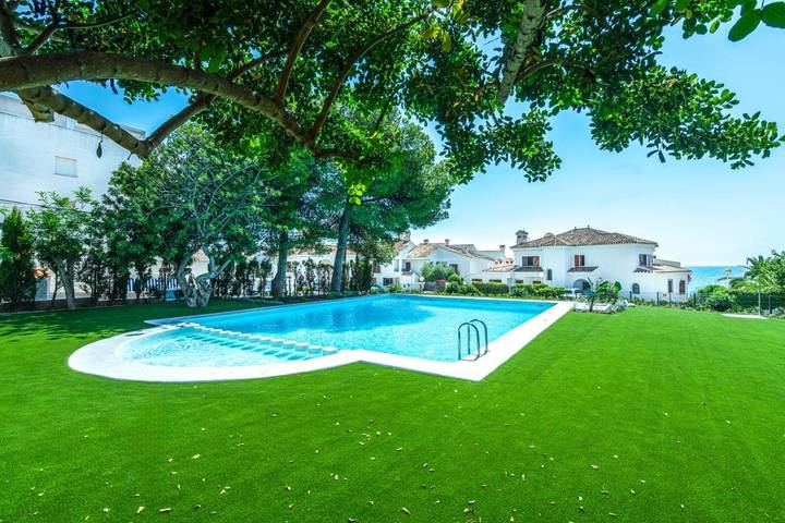 Casa rural para 8 personas, con jardín además de piscina y terraza, Se admiten mascotas en Alcalá de Chivert - 2