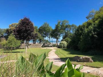Gîte pour 6 personnes, avec jardin à Trégon