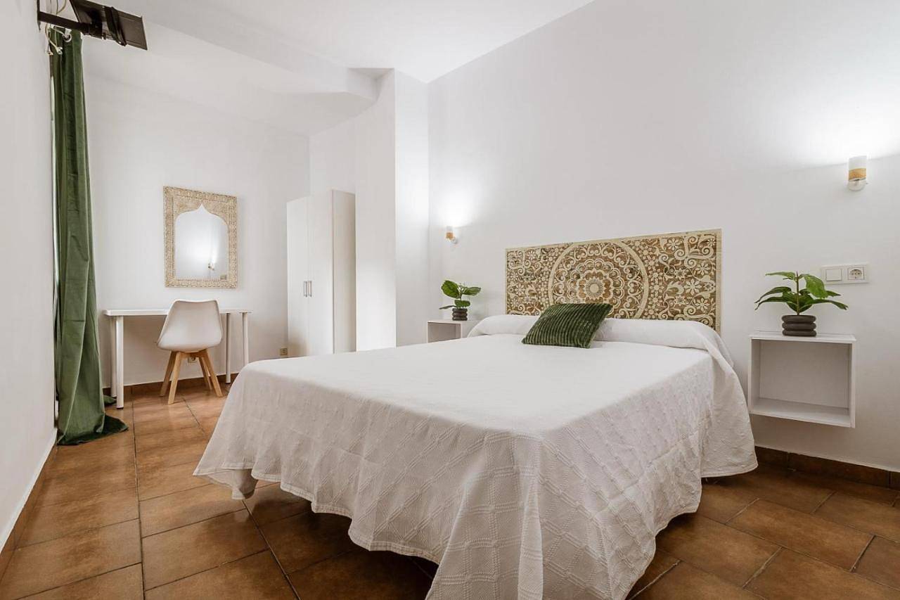 Double Room with Shared Bathroom in Cáceres, Provincia de Cáceres