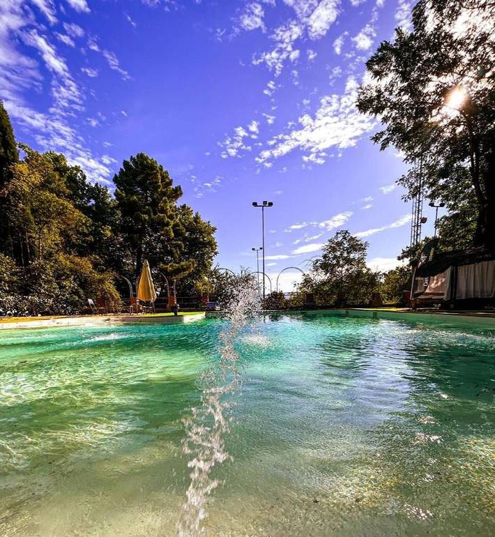 Chalet para 2 personas, con jacuzzi y piscina además de jardín y sauna, Se admiten mascotas en Provincia de Cuenca - 4