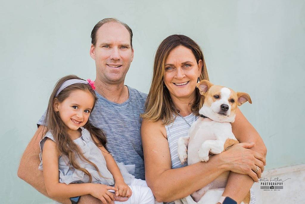 Ganze Wohnung, River Retreat Luxus Studio mit Whirlpool, Küche, in der Nähe des Flusses. in Redding, Shasta County