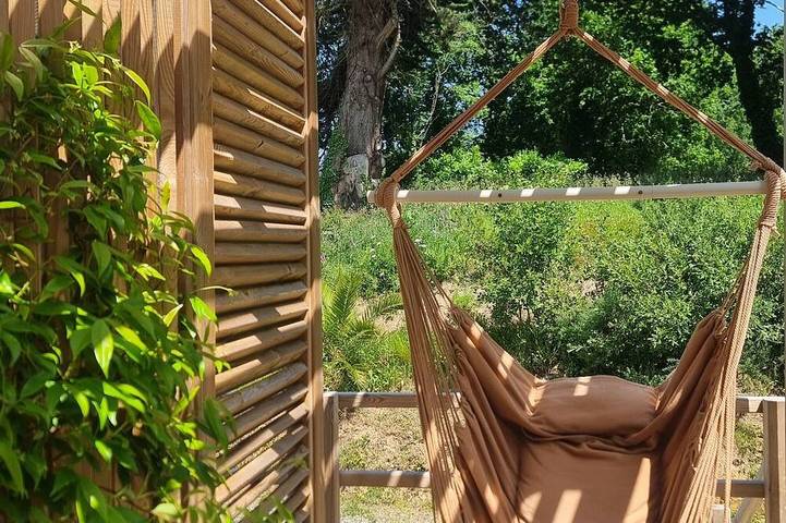 Gîte pour 3 personnes, avec jacuzzi ainsi que jardin et balcon à Saint-Quay-Perros