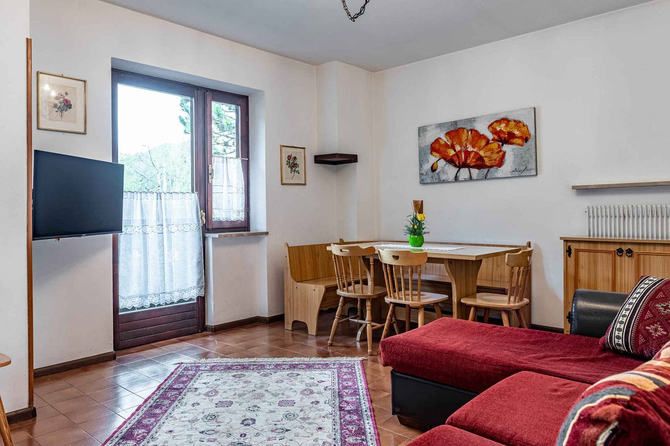 Ganze Ferienwohnung, Ferienwohnung mit Balkon mit Blick auf die Berge in Pieve di Ledro, Ledro