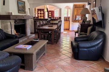 Location de vacances pour 8 personnes à La Bastide