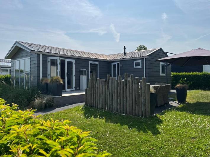 Chalet voor 5 personen, met tuin en terras, met huisdier in Oostkapelle