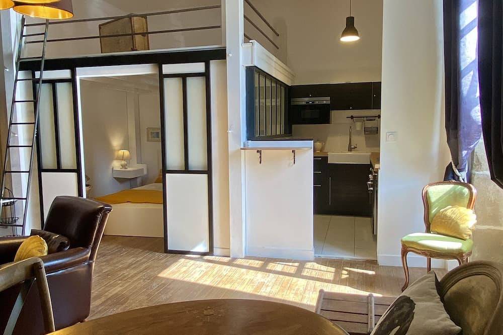 Castle in Taden, Dinan und Umgebung