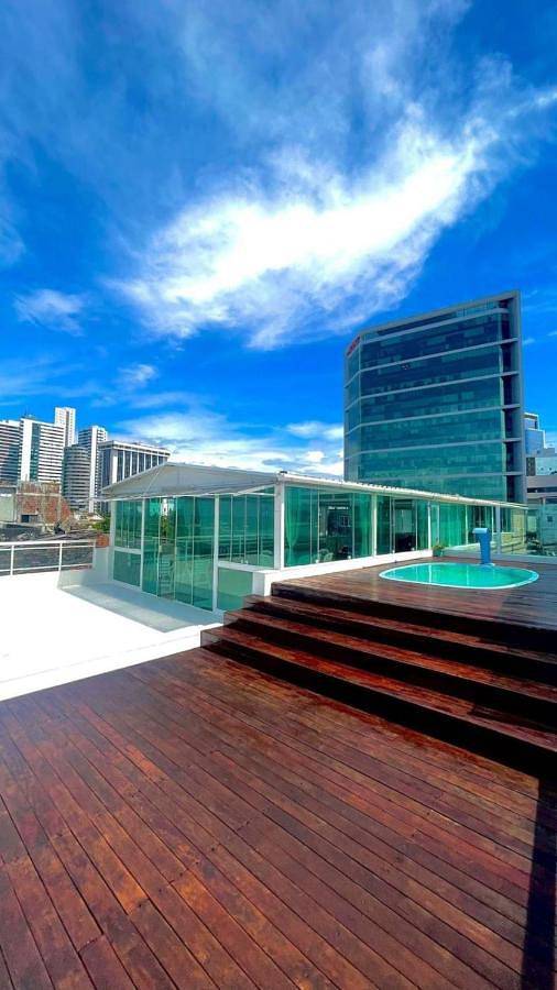 Casas e apartamentos de temporada para 11 pessoas, com vista e balcão e ainda piscina em Praia de Boa Viagem