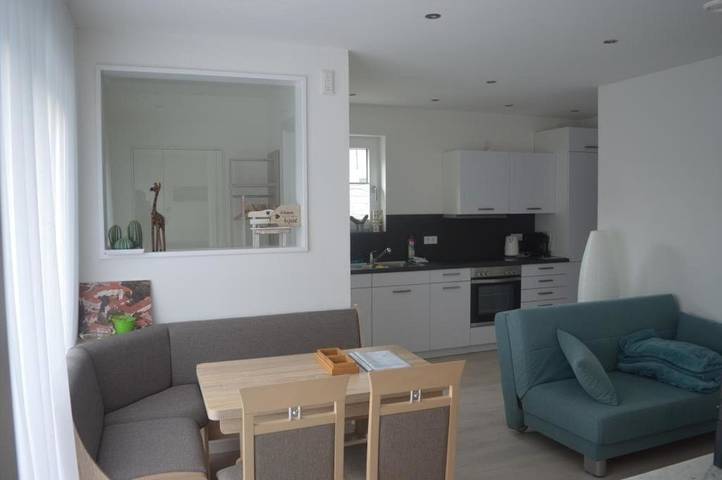 Ferienwohnung für 6 Personen, mit Terrasse und Garten sowie Ausblick in Bad Schussenried