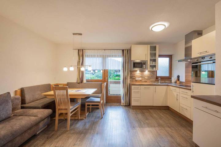 Bauernhaus für 6 Personen, mit Garten und Ausblick sowie Sauna in Innsbruck und Umgebung - 4