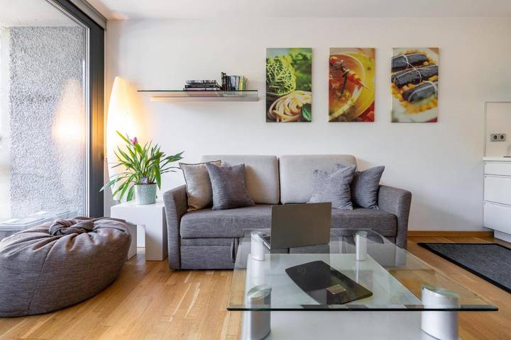 Ferienwohnung für 4 Personen, mit Ausblick und Garten in Bludenz - 2