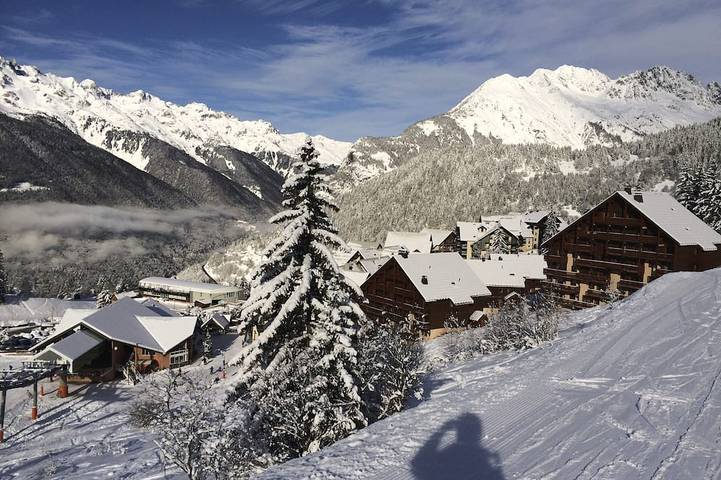 Encantador chalet de ski-in-ski-out (para 10 personas en 5 habitaciones) in Oz (desambiguación), Parque Nacional de los Ecrins