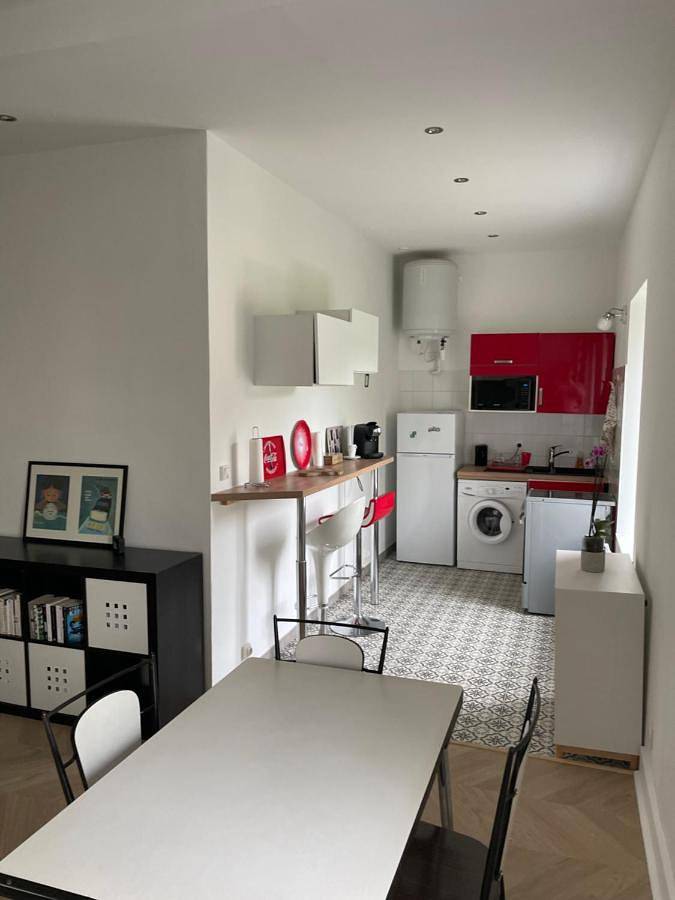 Gîte pour 4 personnes à Collonges-au-Mont-d'Or - 2