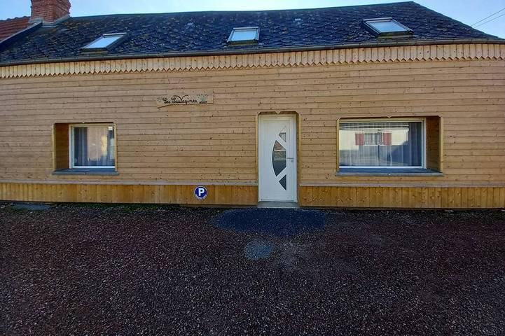 Gîte pour 9 personnes, avec jardin, animaux acceptés